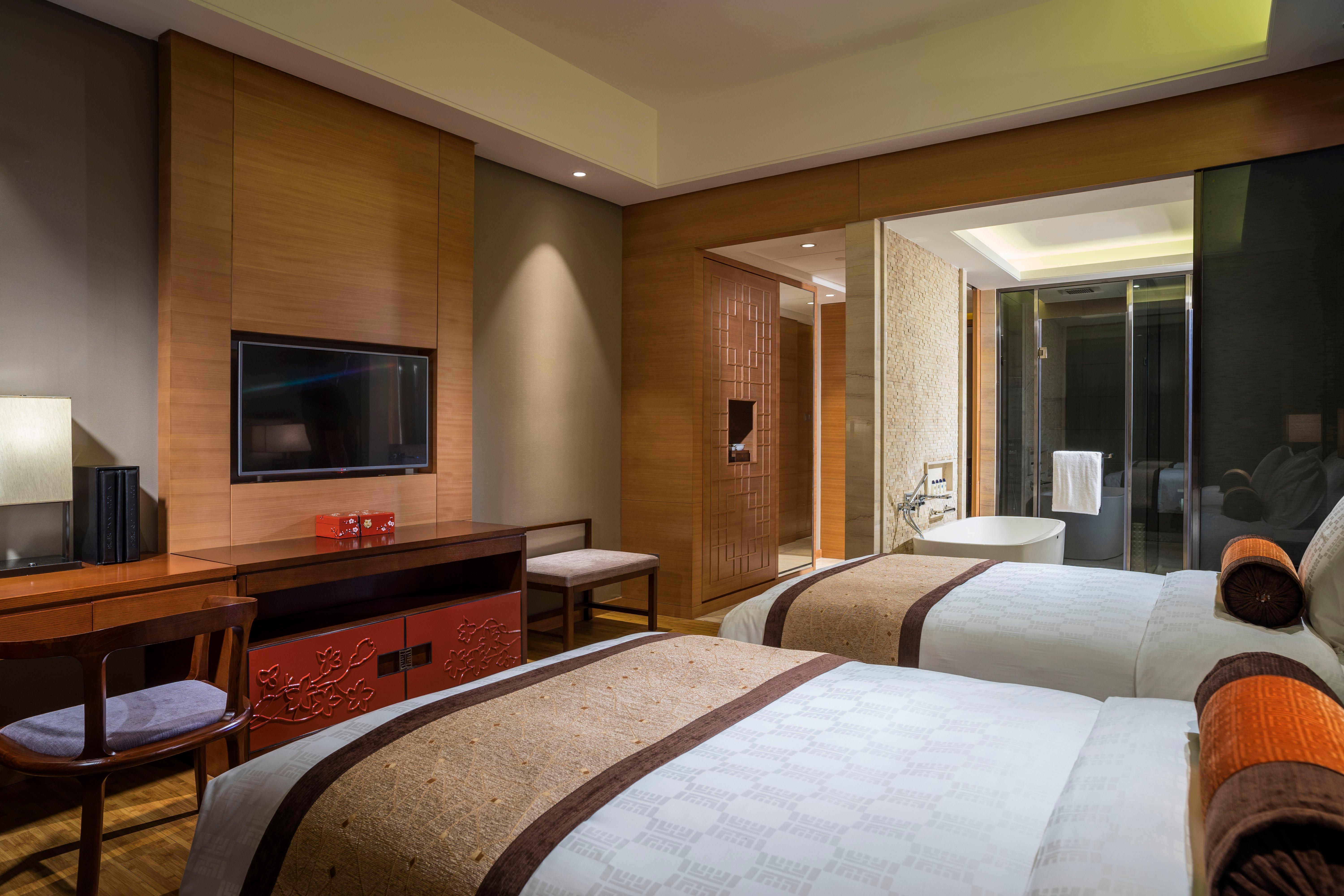 Hualuxe Yangjiang City Center Exterior foto