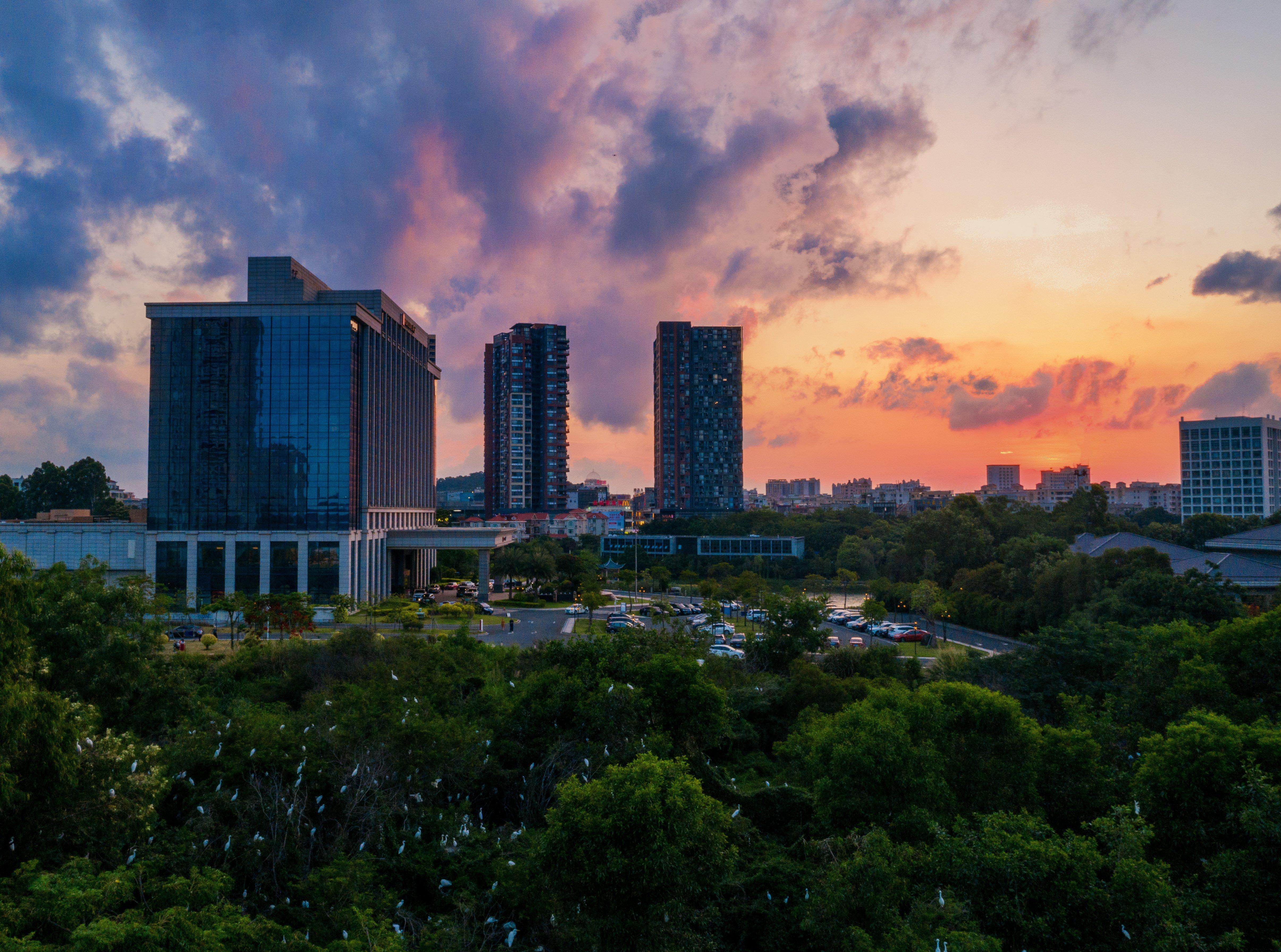 Hualuxe Yangjiang City Center Exterior foto